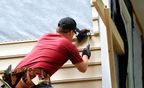 Best Insulated Siding Installation  in East Hampton North, NY